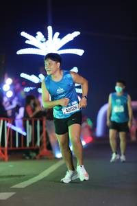 BIB: 40526
                            <button type="button" onclick="openModal(20613580)" class="btn btn-primary btn-sm float-right btn-popup" data-toggle="modal" data-target=".modal-high-quality">
                        <i class="fas fa-shopping-cart"></i> Add to Cart
                    </button>
                                            <button type="button" onclick="isThisMe(20613580, true)" class="btn btn-success btn-sm float-right btn-popup btn-isme hidden" data-toggle="tooltip" data-placement="bottom" title="นี่คือรูปของคุณใช่ไหม คลิกที่นี่เพื่อเอาเข้าอัลบั้ม">
                        <i class="fas fa-plus"></i> Add to album
                    </button>
                    <button type="button" onclick="isThisMe(20613580, false)" class="btn btn-warning btn-sm float-right btn-popup btn-isnotme hidden">
                        <i class="fas fa-ban"></i> Remove from album
                    </button>